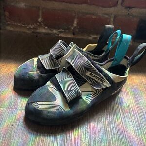 Scarpa Quantic Climbing Shoes